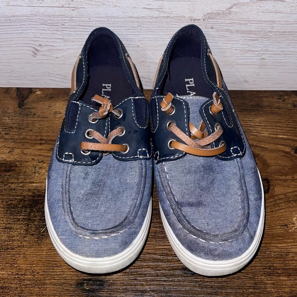 Place Kids Shoes - Boys Size 1